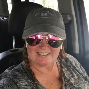 Meet your Posher, Angie